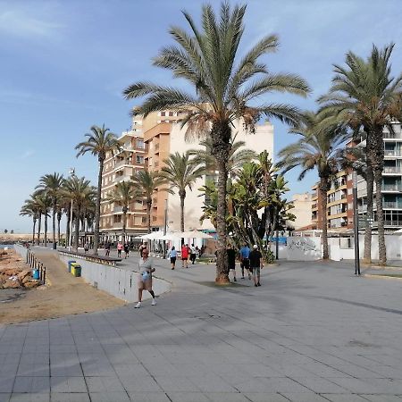 Sunny Appartment With Pool Torrevieja Center Exteriér fotografie