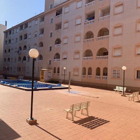 Sunny Appartment With Pool Torrevieja Center Exteriér fotografie